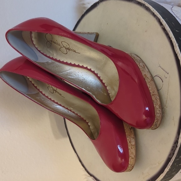Red Jessica Simpson High Heels - Picture 2 of 12